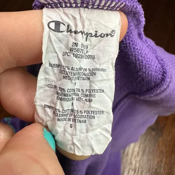 Champion Purple Logo Green Print Crop Sweatshirt Size Size S - Picture 8 of 8